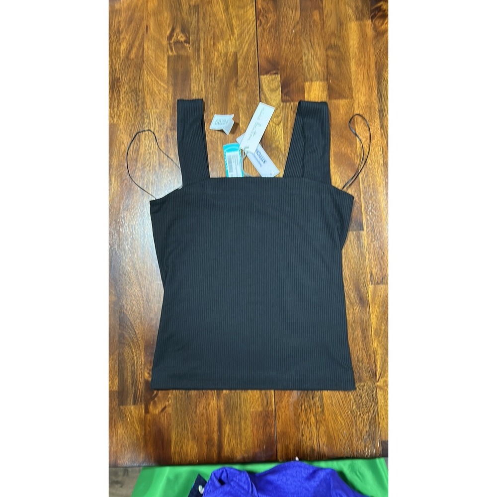Nine Britton Gwendolyn Black Ribbed Cropped Knit Top Stitch Fix Exclusive S - Picture 3 of 3